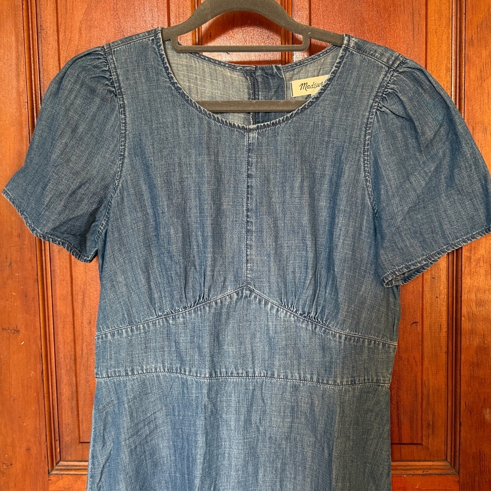Madewell size 6 Small Chambray Denim Blue Cap Sleevw Dress - Picture 4 of 5